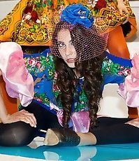 Most incredible firm booty up skirt