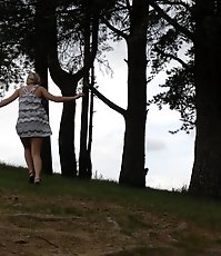 Shameless cute hoochie makes piddle alfresco